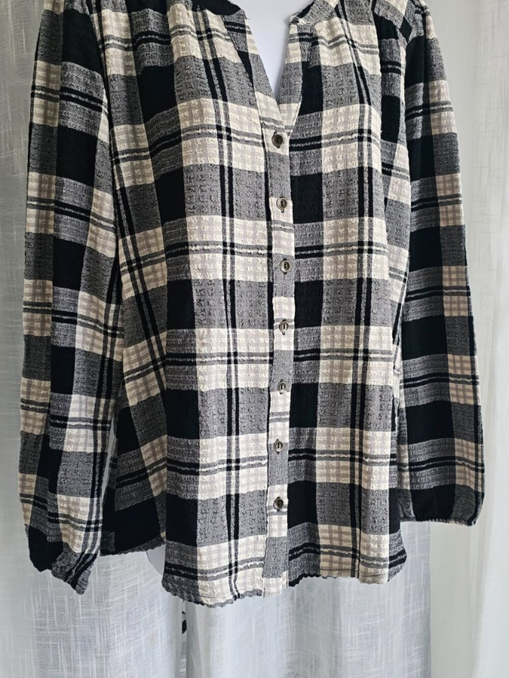 Mason & Belle Aila Plaid Split Neck Top Off White Size XL NWT - Picture 2 of 3